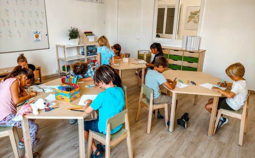 Micro-School di Garasi: Komunitas Belajar 5–10 Anak di Lingkungan Perumahan