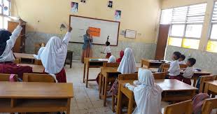 Inovasi Pendidikan di Desa: Solusi Kreatif Mengatasi Minimnya Fasilitas