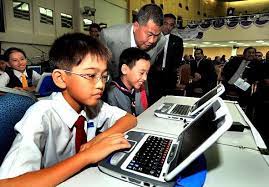 Transformasi Sekolah dengan Inovasi Teknologi Pendidikan