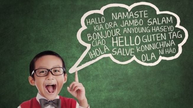 Pendidikan Bahasa Asing untuk Pemandu Wisata Desa: Program Intensif 6 Minggu
